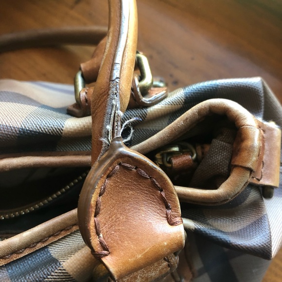 Burberry BEAUTIFUL Northfield Smoked Check Tote! Classic Burberry! Great Size! - Picture 14 of 15